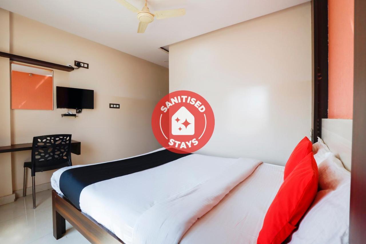 Capital O 70534 Habitat Suites And Rooms บังกาลอร์ ภายนอก รูปภาพ