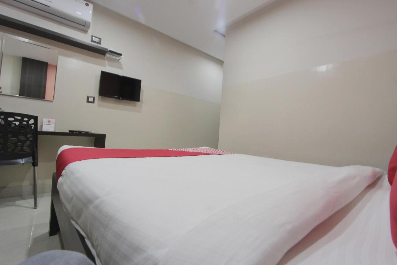 Capital O 70534 Habitat Suites And Rooms บังกาลอร์ ภายนอก รูปภาพ