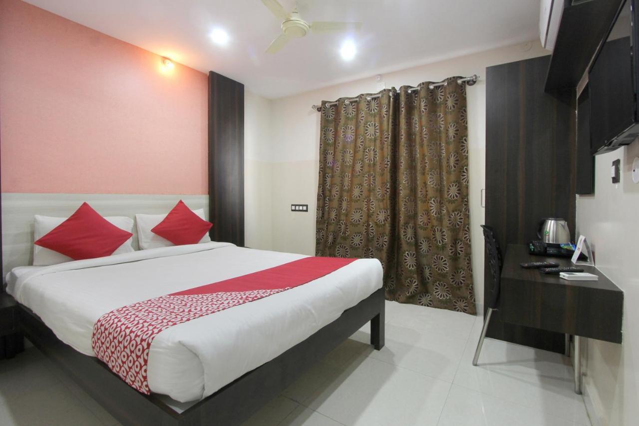 Capital O 70534 Habitat Suites And Rooms บังกาลอร์ ภายนอก รูปภาพ