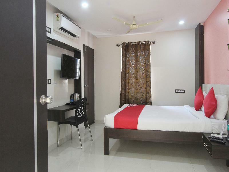 Capital O 70534 Habitat Suites And Rooms บังกาลอร์ ภายนอก รูปภาพ