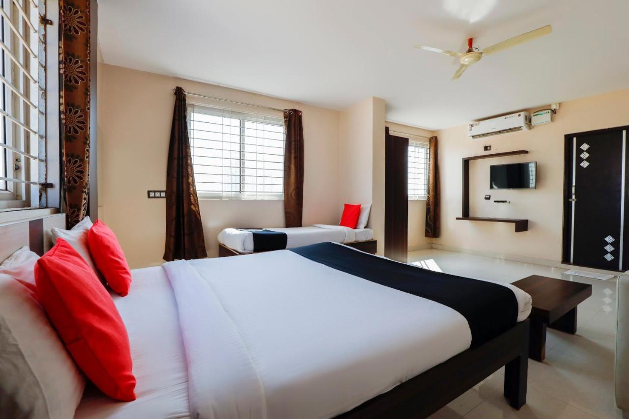 Capital O 70534 Habitat Suites And Rooms บังกาลอร์ ภายนอก รูปภาพ